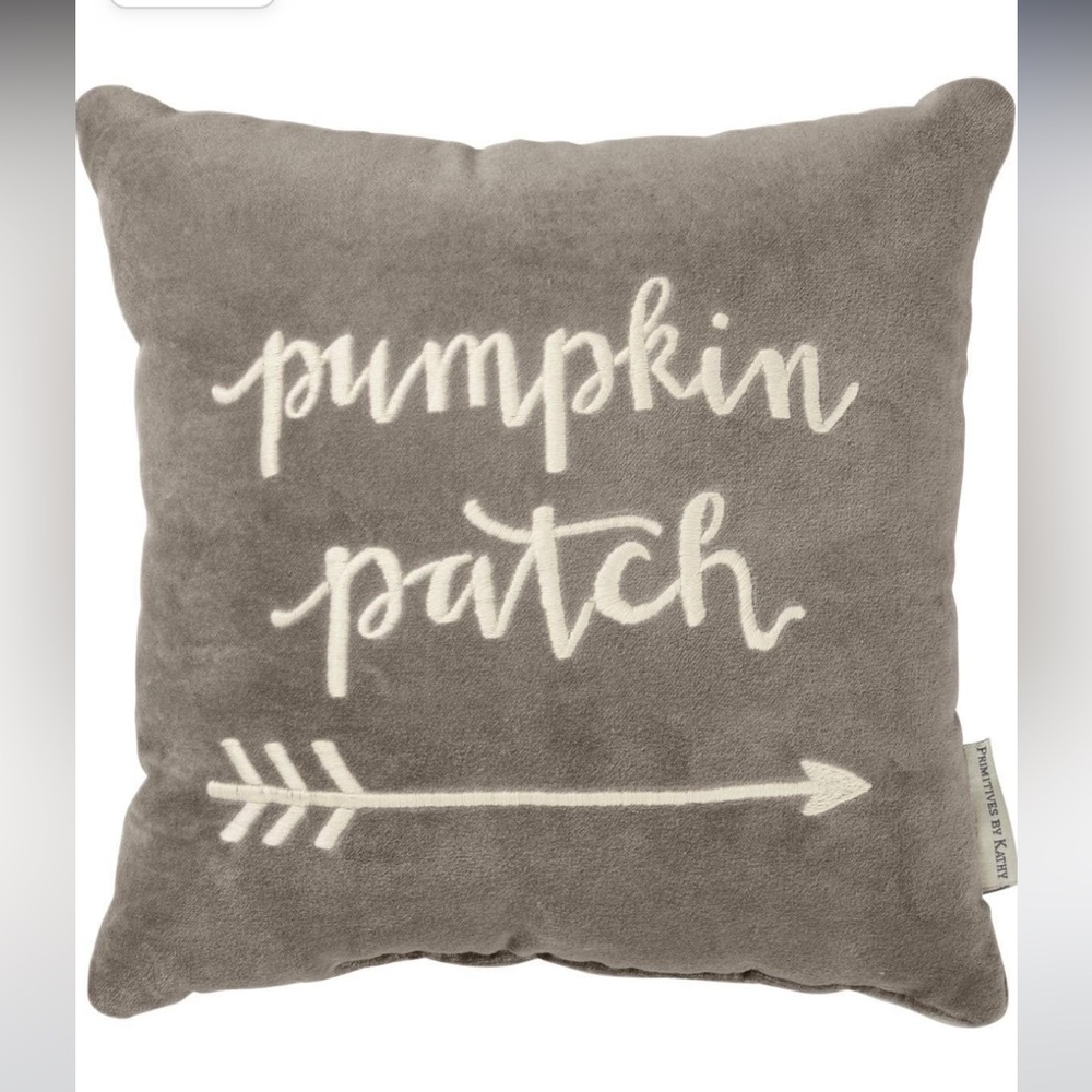 Primitives by Kathy pumpkin patch pillow